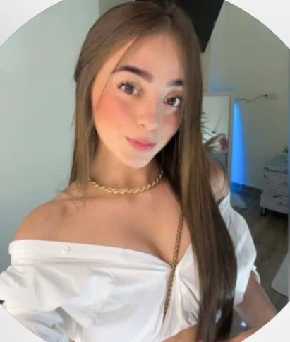 <em>Victoria G.</em>